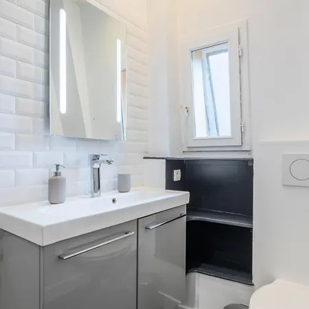 Appartement Hypercentre / Gares - Superbe T2 Equipe
