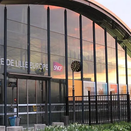 Appartement Hypercentre / Gares - Superbe T2 Equipe *