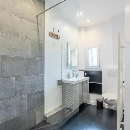 Hypercentre / Gares - Superbe T2 Equipe Apartment