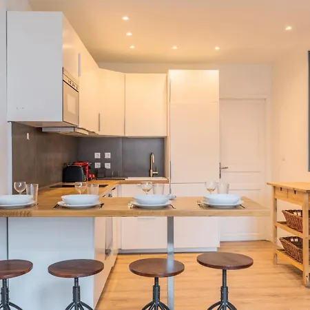 Hypercentre / Gares - Superbe T2 Equipe Апартаменты *